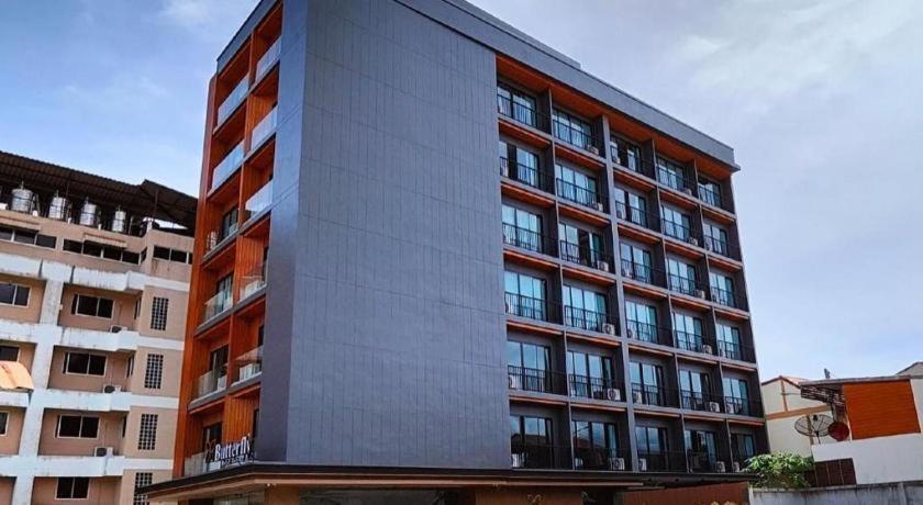 Butterfly Hotel Betong Ban Komo Sip Paet Eksteriør billede